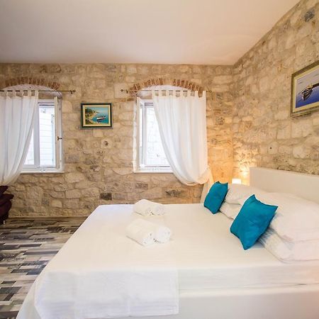 Apartment Toma Trogir Luaran gambar