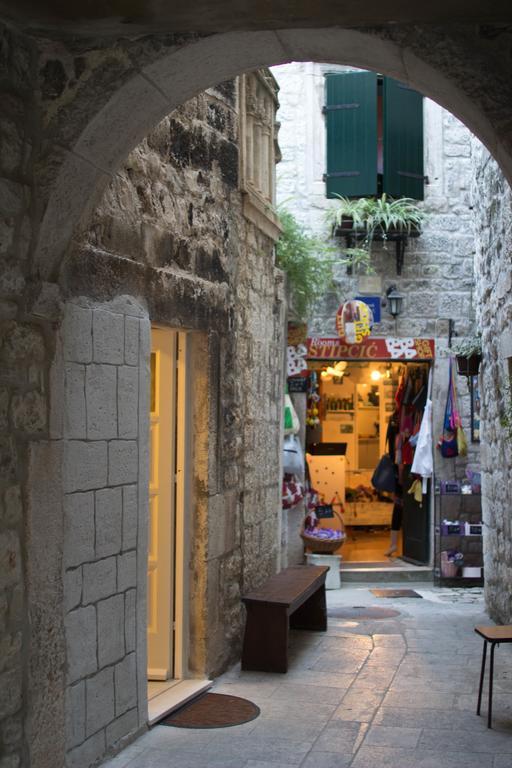 Apartment Toma Trogir Luaran gambar