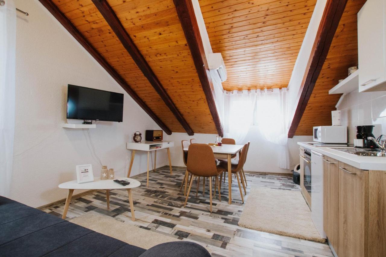 Apartment Toma Trogir Luaran gambar